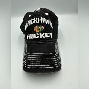 Reebok Chicago Blackhawks Hockey Center Ice Collection Logo Ballcap Hat NWOT